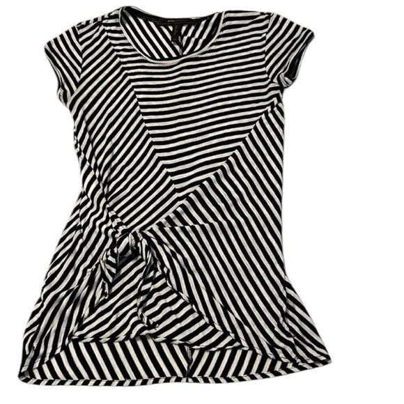 BCBGmaxazria szXS black white strip tie front sleeveless longer back knit GUC - Picture 1 of 6